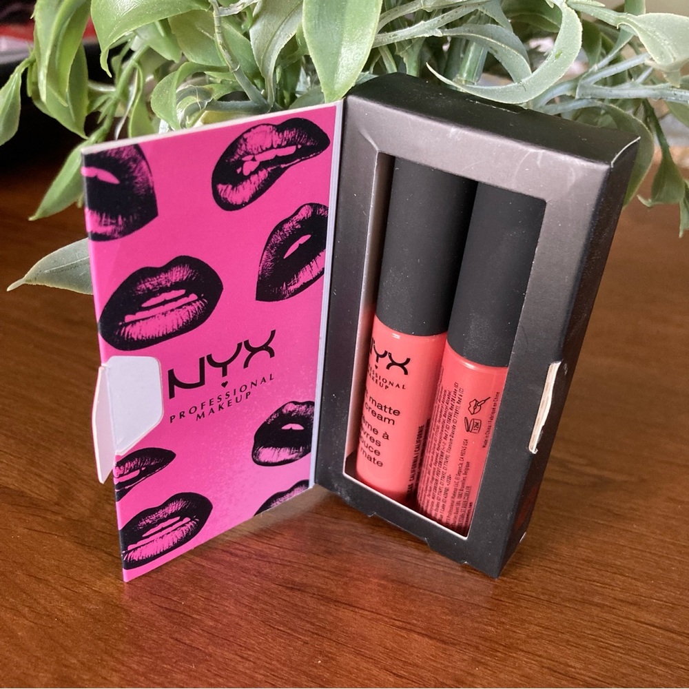 👄 NYX • New! Makeup Crew California Lip Set
